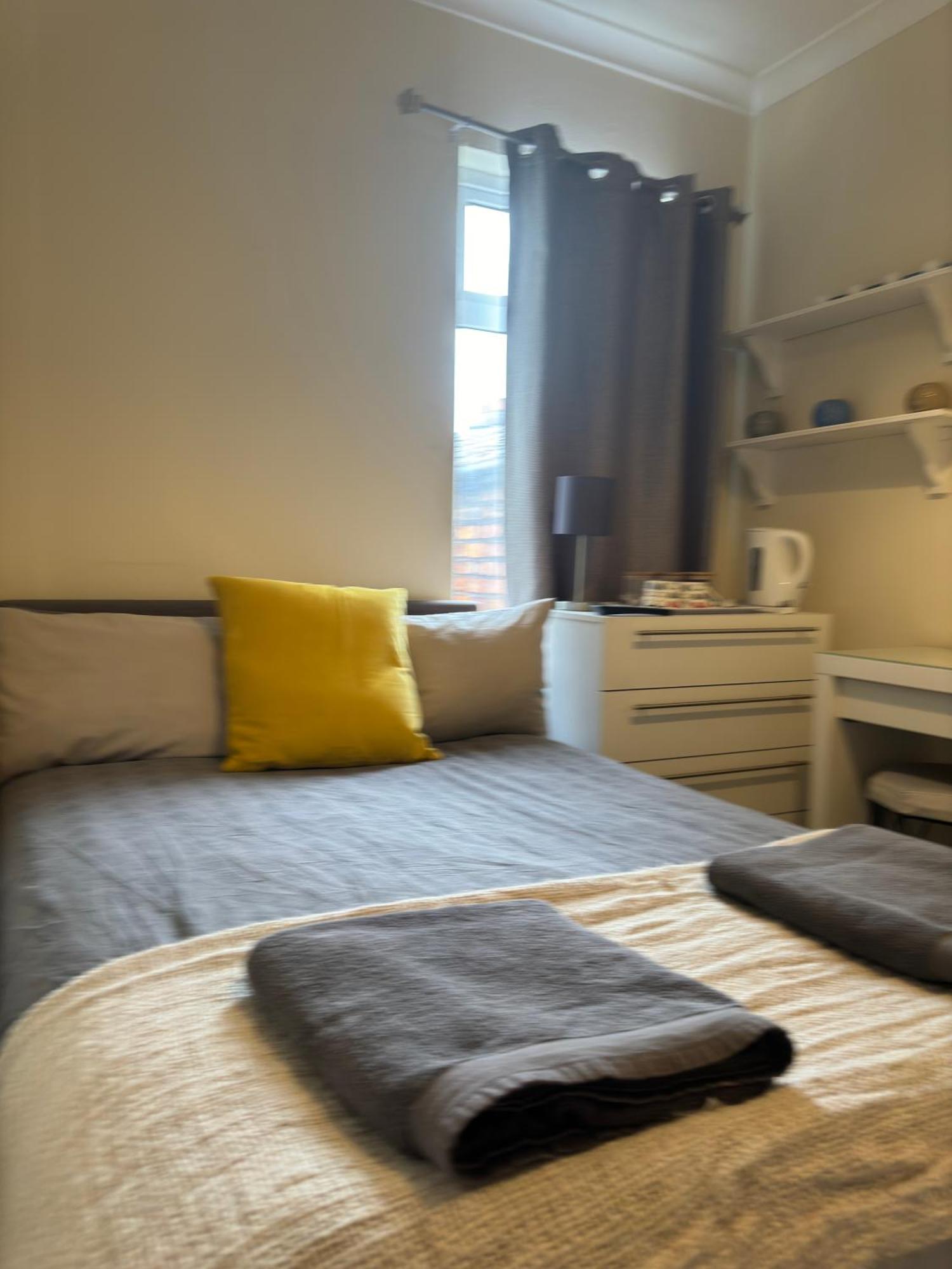 House In Lisburn Road Appartement Belfast Buitenkant foto